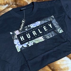 Men’s Hurley shirt